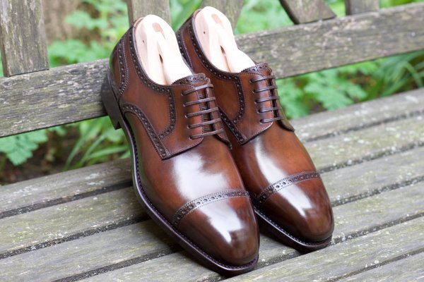 derby leather shoes available on the market in 2022