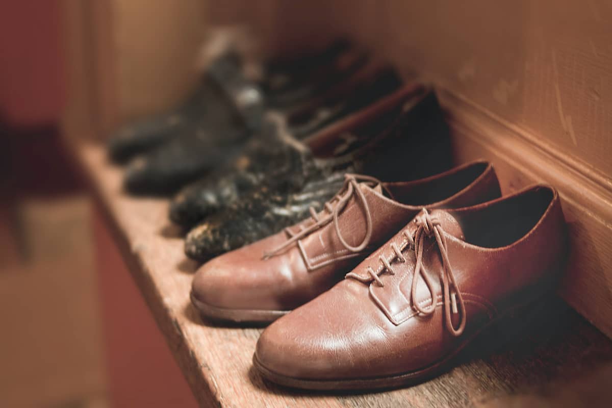  Introducing nubuck leather shoes + the best purchase price 