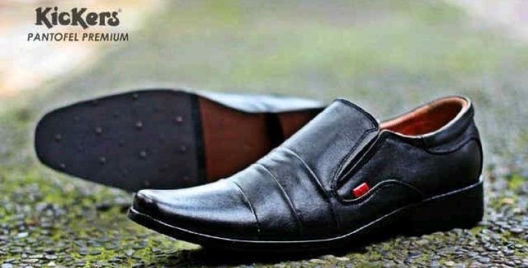  Black Patent Leather Shoes | Reasonable price, great purchase 