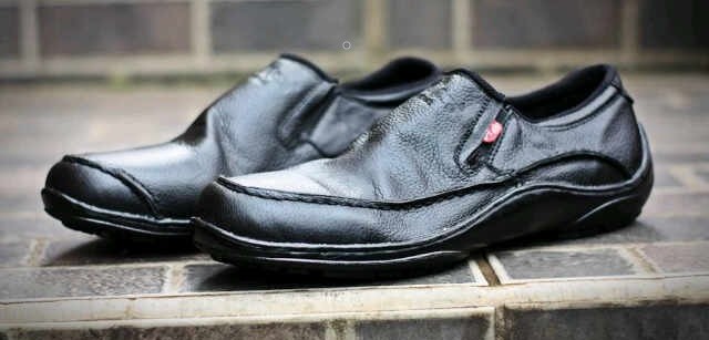  Black Patent Leather Shoes | Reasonable price, great purchase 