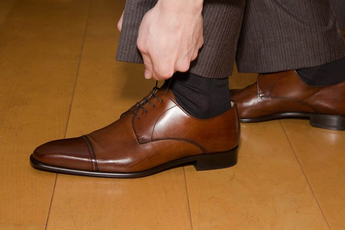  Mens Dark Brown Leather Shoes | Great Price 