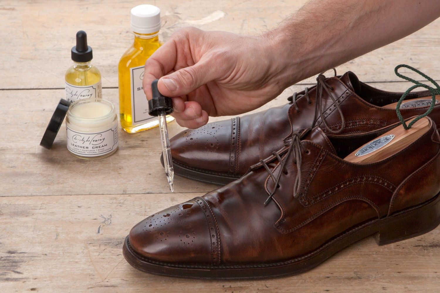  leather shoes oil purchase price + photo 