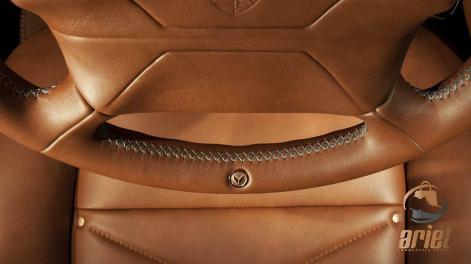 Learning to buy an longchamp leather bag from zero to one hundred